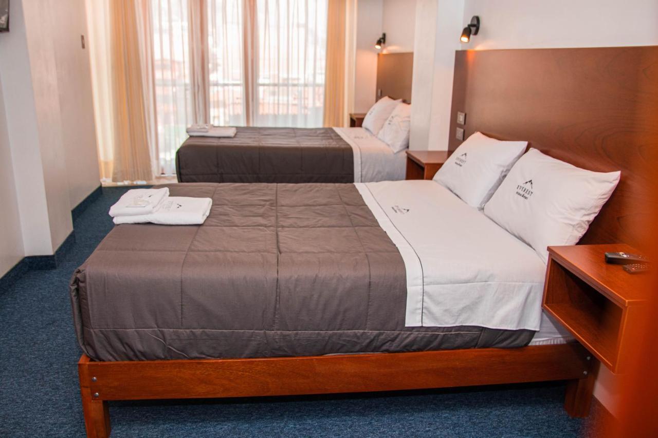 Hotel Turistico Everest 와라스 외부 사진