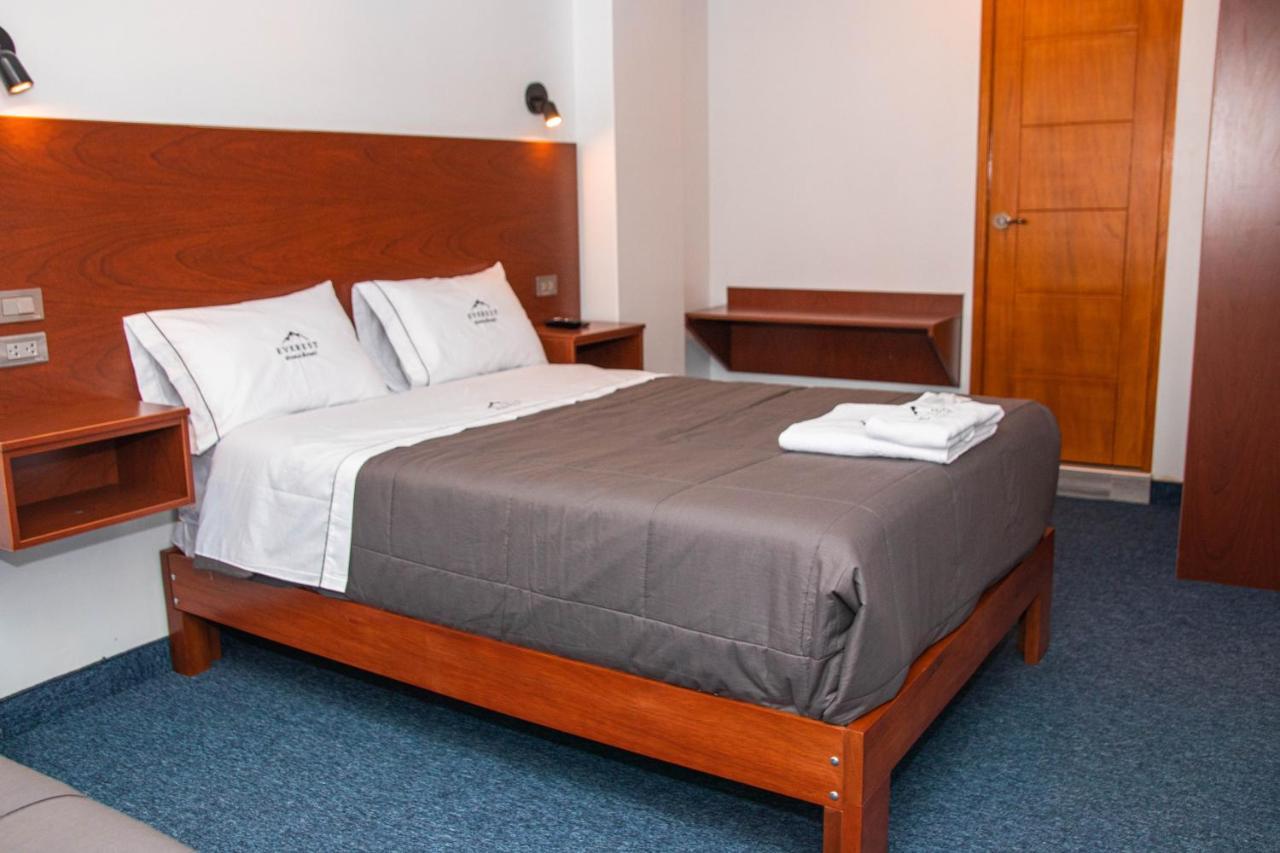 Hotel Turistico Everest 와라스 외부 사진